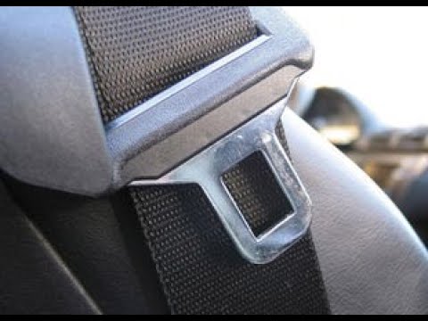 Incasellato in un incidente? Attiva la tua salvezza: blocca la cintura di sicurezza!